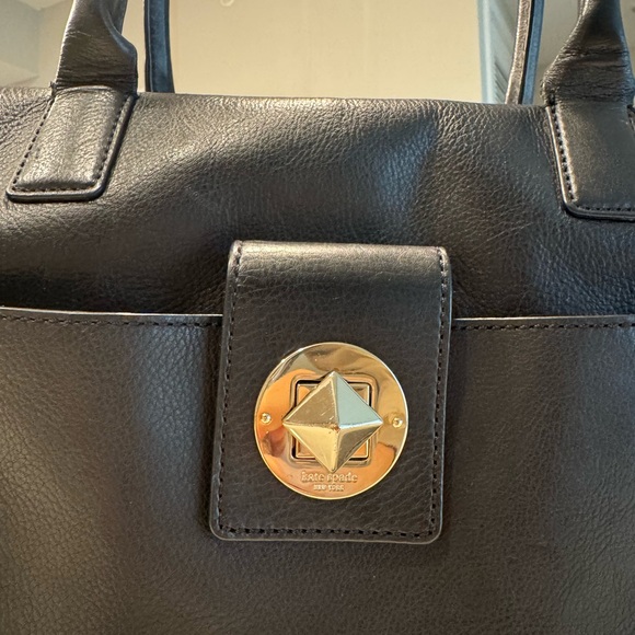 Gorgeous black kate spade bag - Picture 2 of 8